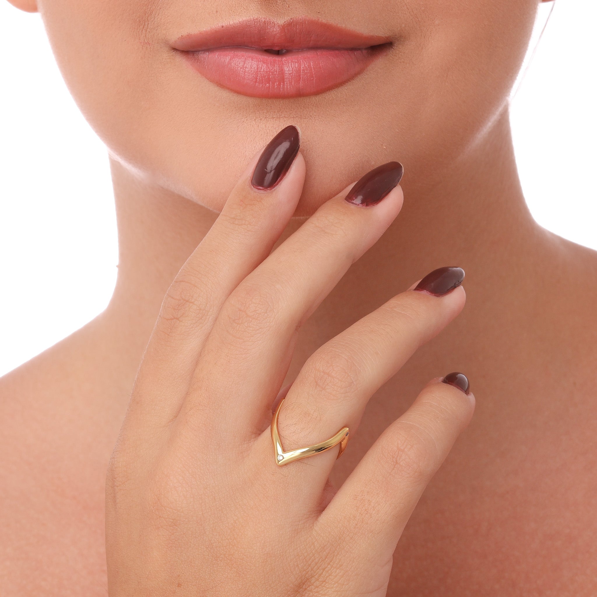 Anel tubarão com pedra banhado a ouro 18k ARAU Jóias