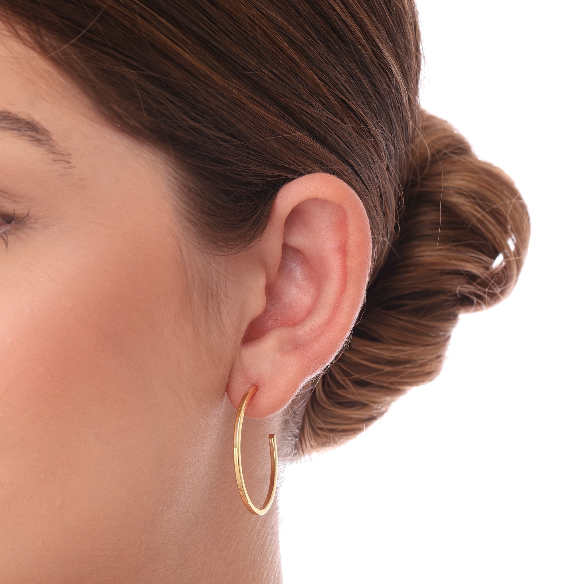 Brinco argola lisa banhada a ouro 18k ARAU Jóias