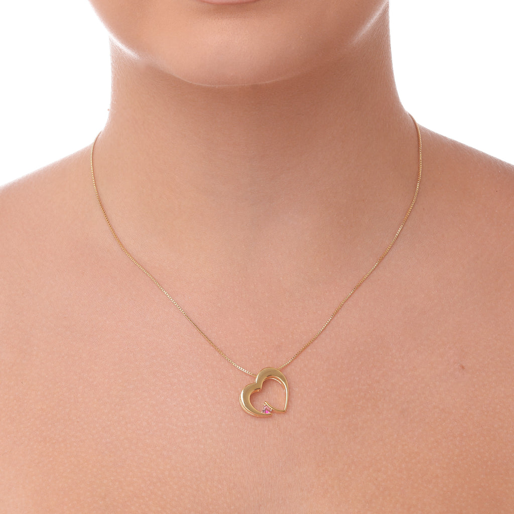 Colar de Coração Vazado com Pedra Rubi banhado a ouro 18k ARAU Jóias