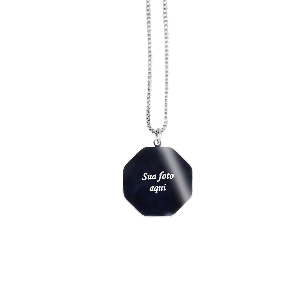 Colar personalizado em aço inox com pingente de foto gravada