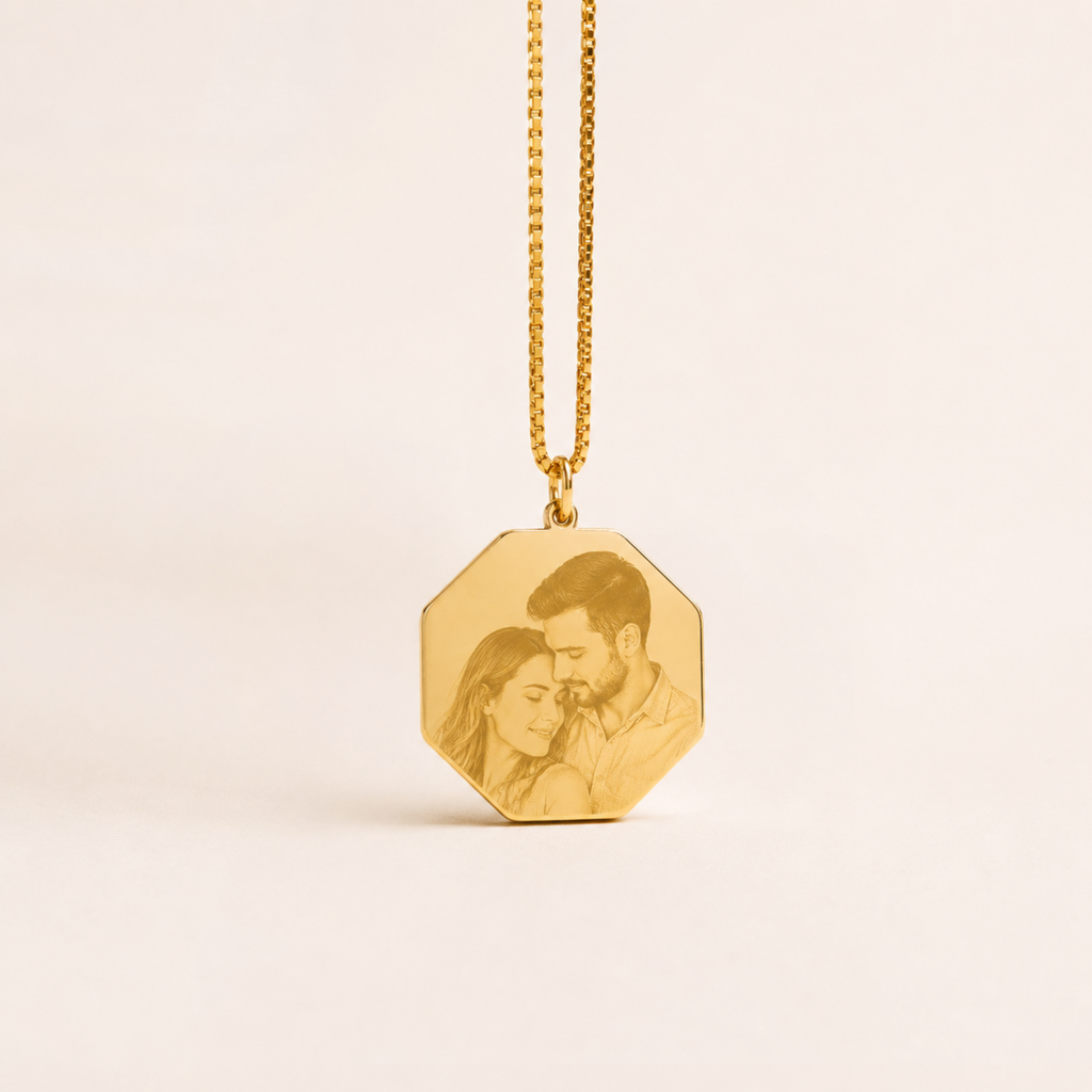 Colar Personalizado com Foto Gravada Banhado a Ouro 18k